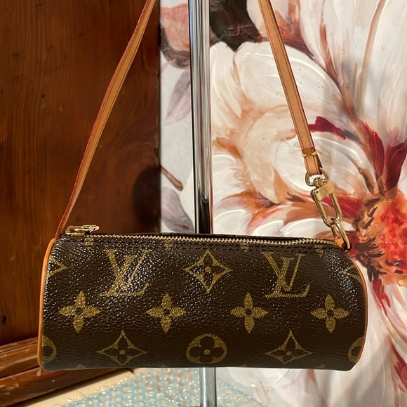 Louis Vuitton Mono Mini Papillon - Picture 1 of 10